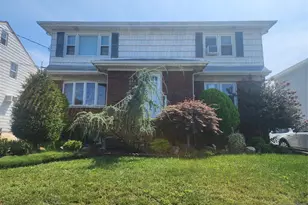 664 10th St, Lyndhurst Township, NJ 07071 - Photo 1