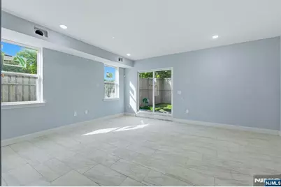 339 Court Street, Elizabeth, NJ 07206 - Photo 17