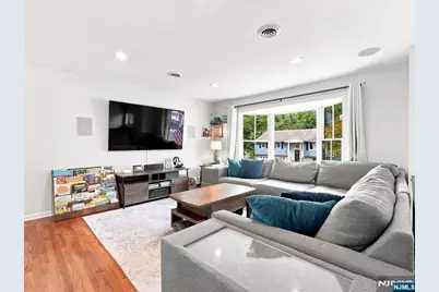 56 Kaufman Drive, Westwood, NJ 07675 - Photo 5