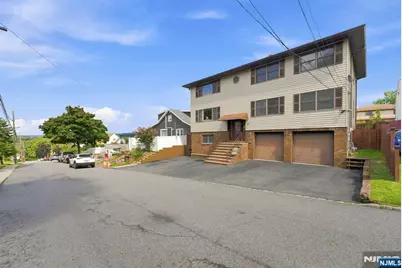 56 Hillcrest Avenue, Woodland Park, NJ 07424 - Photo 35