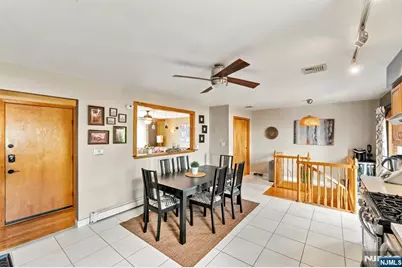 56 Hillcrest Avenue, Woodland Park, NJ 07424 - Photo 7