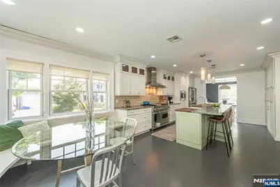 228 Watchung Avenue, Montclair, NJ 07043 - Photo 9