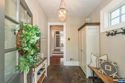 228 Watchung Avenue, Montclair, NJ 07043 - Photo 3