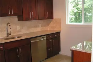 16-06 Jordon Rd, Fair Lawn, NJ 07410 - Photo 11