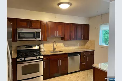 16-06 Jordon Road, Fair Lawn, NJ 07410 - Photo 9