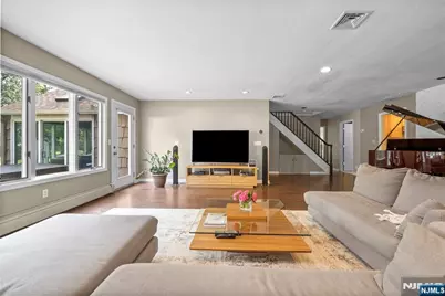 926 Norgate Drive, Ridgewood, NJ 07450 - Photo 5