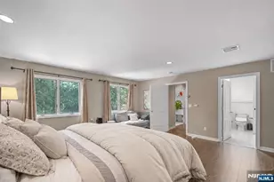926 Norgate Dr, Ridgewood, NJ 07450 - Photo 23