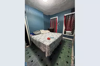 184 Van Horne Street, Jersey City, NJ 07304 - Photo 11