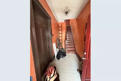 184 Van Horne Street, Jersey City, NJ 07304 - Photo 17