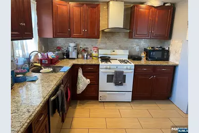 230 Martha Avenue, Elmwood Park, NJ 07407 - Photo 3