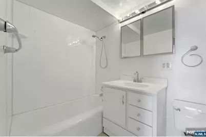3 Horizon Road 1406 #1406, Fort Lee, NJ 07024 - Photo 25