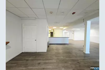 4 E Columbia Avenue, Palisades Park, NJ 07650 - Photo 3