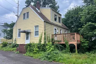 865 Spring Valley Rd, Maywood, NJ 07607 - Photo 3