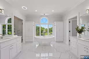 707 Black Hawk Ln, Franklin Lakes, NJ 07417 - Photo 39