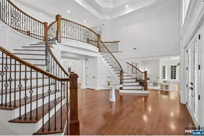 707 Black Hawk Lane, Franklin Lakes, NJ 07417 - Photo 5