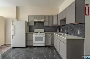 324 14th Ave, Newark, NJ 07103 - Photo 1