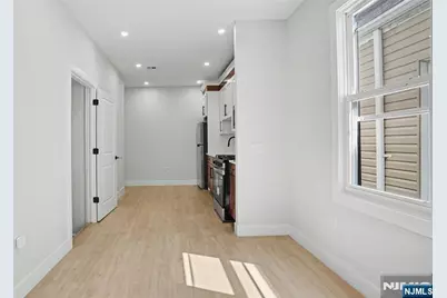 135 Bergen Avenue, Kearny, NJ 07032 - Photo 17