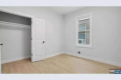 135 Bergen Avenue, Kearny, NJ 07032 - Photo 21