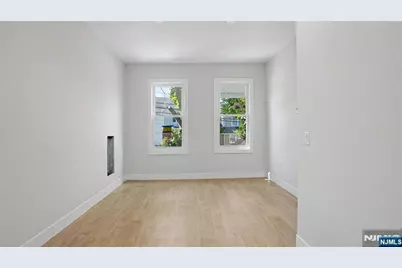 135 Bergen Avenue, Kearny, NJ 07032 - Photo 3