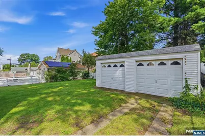 265 Main Street, East Rutherford, NJ 07073 - Photo 31