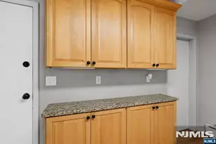 522 26th St, Union City, NJ 07087 - Photo 9