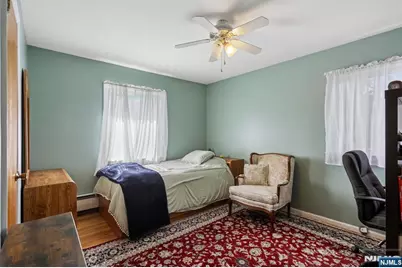 347 Alan Drive, Paramus, NJ 07652 - Photo 15