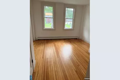 248 Forest Avenue 1 #1, Teaneck Township, NJ 07666 - Photo 5