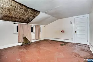 292 Maple Ave, East Orange, NJ 07017 - Photo 9