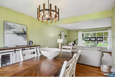145 Sutton Place, New Milford, NJ 07646 - Photo 7