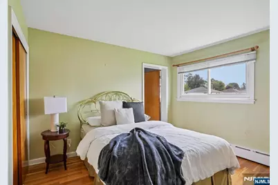 145 Sutton Place, New Milford, NJ 07646 - Photo 13