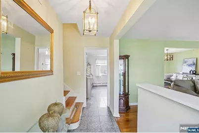 145 Sutton Place, New Milford, NJ 07646 - Photo 3