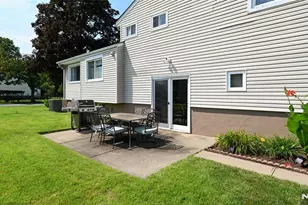 145 Sutton Pl, New Milford, NJ 07646 - Photo 27