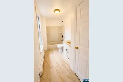 22 Sunset Terrace 2B #2B, Mount Arlington, NJ 07856 - Photo 7