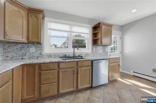 133 Summit Ave, Elmwood Park, NJ 07407 - Photo 21