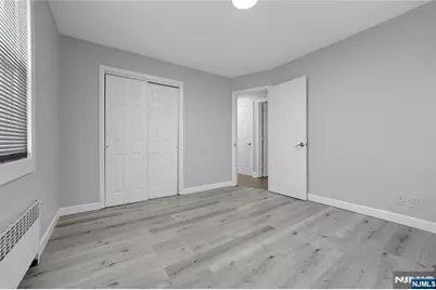 133 Summit Avenue, Elmwood Park, NJ 07407 - Photo 25