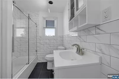 133 Summit Avenue, Elmwood Park, NJ 07407 - Photo 39