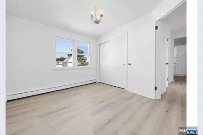 133 Summit Avenue, Elmwood Park, NJ 07407 - Photo 37