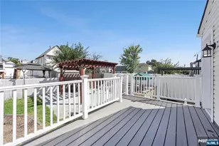 133 Summit Ave, Elmwood Park, NJ 07407 - Photo 11