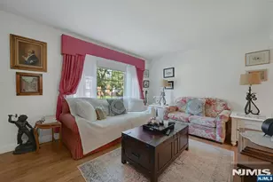 10 Knickerbocker Rd, Demarest, NJ 07627 - Photo 29
