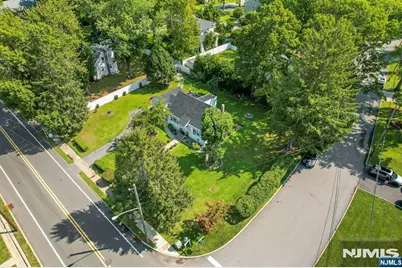 10 Knickerbocker Road, Demarest, NJ 07627 - Photo 5