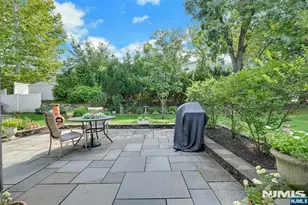 10 Knickerbocker Rd, Demarest, NJ 07627 - Photo 17