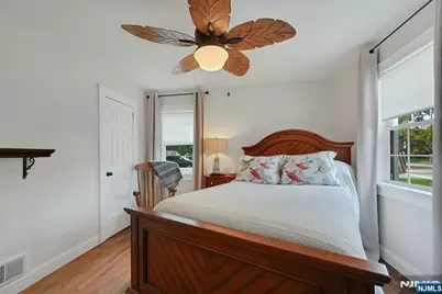 10 Knickerbocker Road, Demarest, NJ 07627 - Photo 35