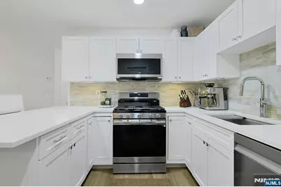 136 Mulberry Road 6 #6, Ramsey, NJ 07446 - Photo 13