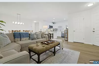 136 Mulberry Road 6 #6, Ramsey, NJ 07446 - Photo 7
