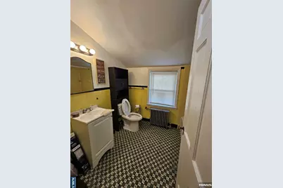 159 Ridge Avenue 2 #2, Bloomfield, NJ 07003 - Photo 5