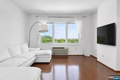 3308 City Place, Edgewater, NJ 07020 - Photo 9
