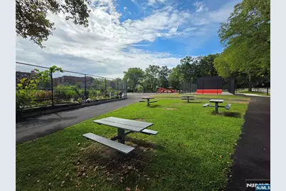 1 Wall Street 8D #8D, Fort Lee, NJ 07024 - Photo 25