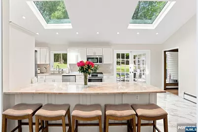 7 Sleepy Hollow Road, Saddle River, NJ 07458 - Photo 11