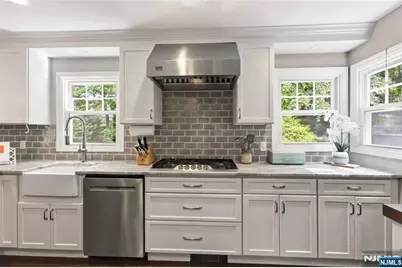 59 Hickory Drive, Oakland, NJ 07436 - Photo 25