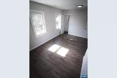 81 Dewey Street, Bloomfield, NJ 07003 - Photo 9